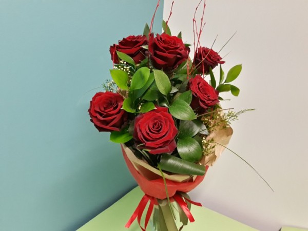 Floristeria Lorea Ramo rosas sutil