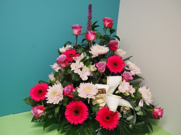 Floristería lorea centro funerario piramidal