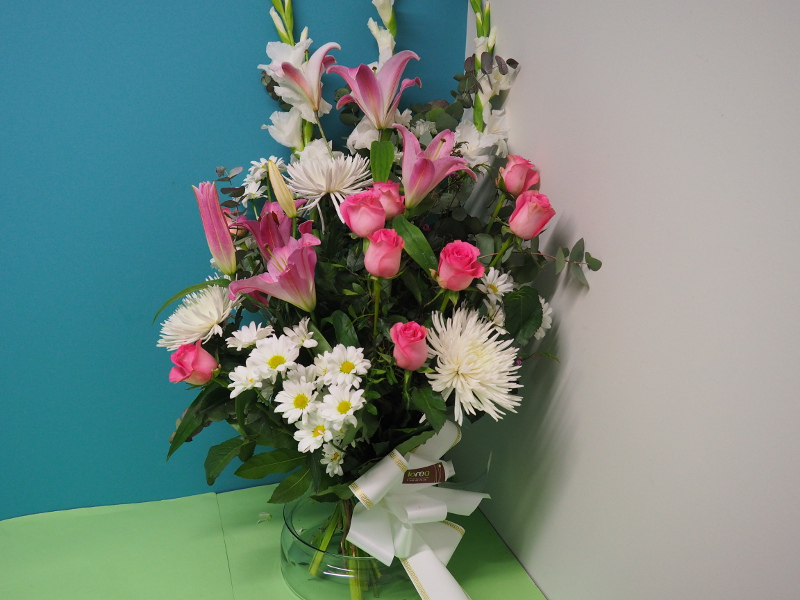 Ramo funerario con color