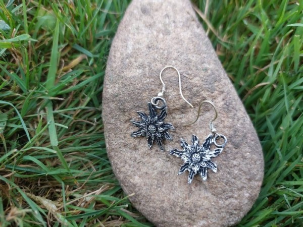 Pendientes de Eguzkilore