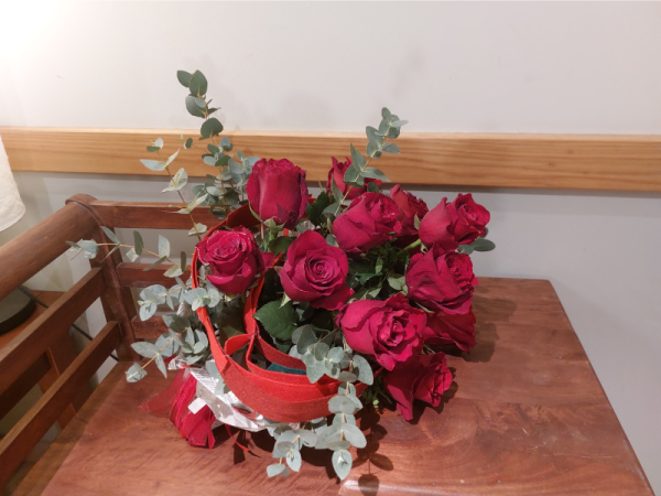 Floristeria-lorea-ramo-rosas-12