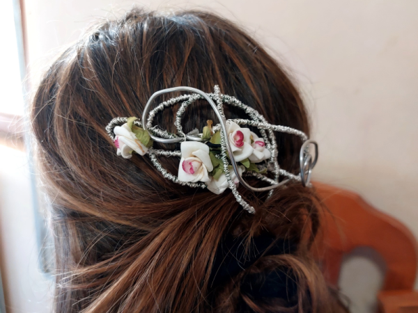 Peineta y collar