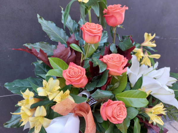 Floristería lorea centro nicho naranja 2